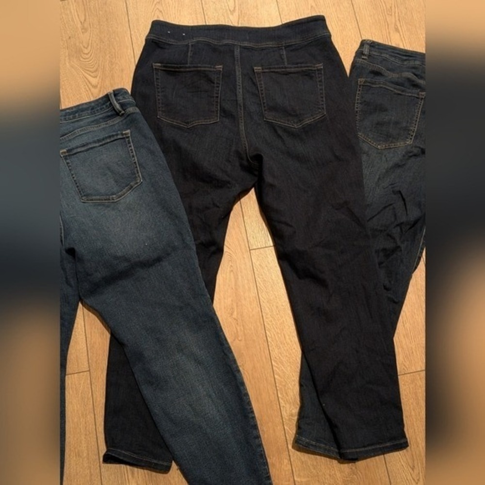 Lane Bryant Jeans Plus 18 2X Dark Wash Skinny Stretch Denim Bundle Lot 3 Pairs - Picture 8 of 9